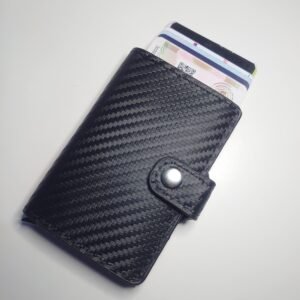 carbon-elegance-%d9%85%d8%ad%d9%81%d8%b8%d8%a9-%d8%b1%d8%ac%d8%a7%d9%84%d9%8a%d8%a9-%d9%81%d8%a7%d8%ae%d8%b1%d8%a9-k